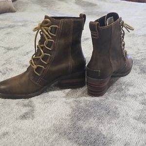 Sorel Boots size 7